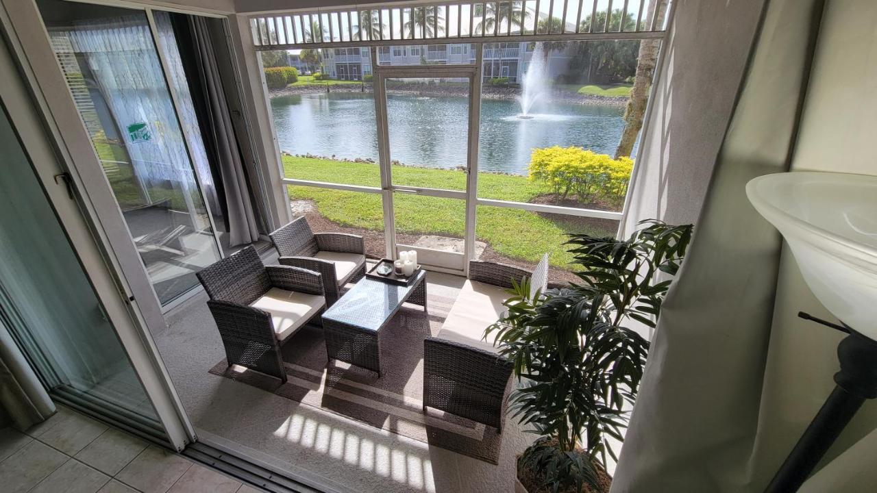 Vacation In Paradise Lely Resort ภายนอก รูปภาพ