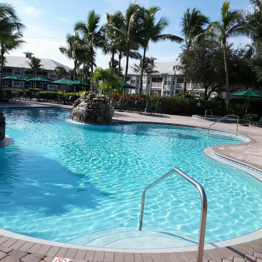 Vacation In Paradise Lely Resort ภายนอก รูปภาพ